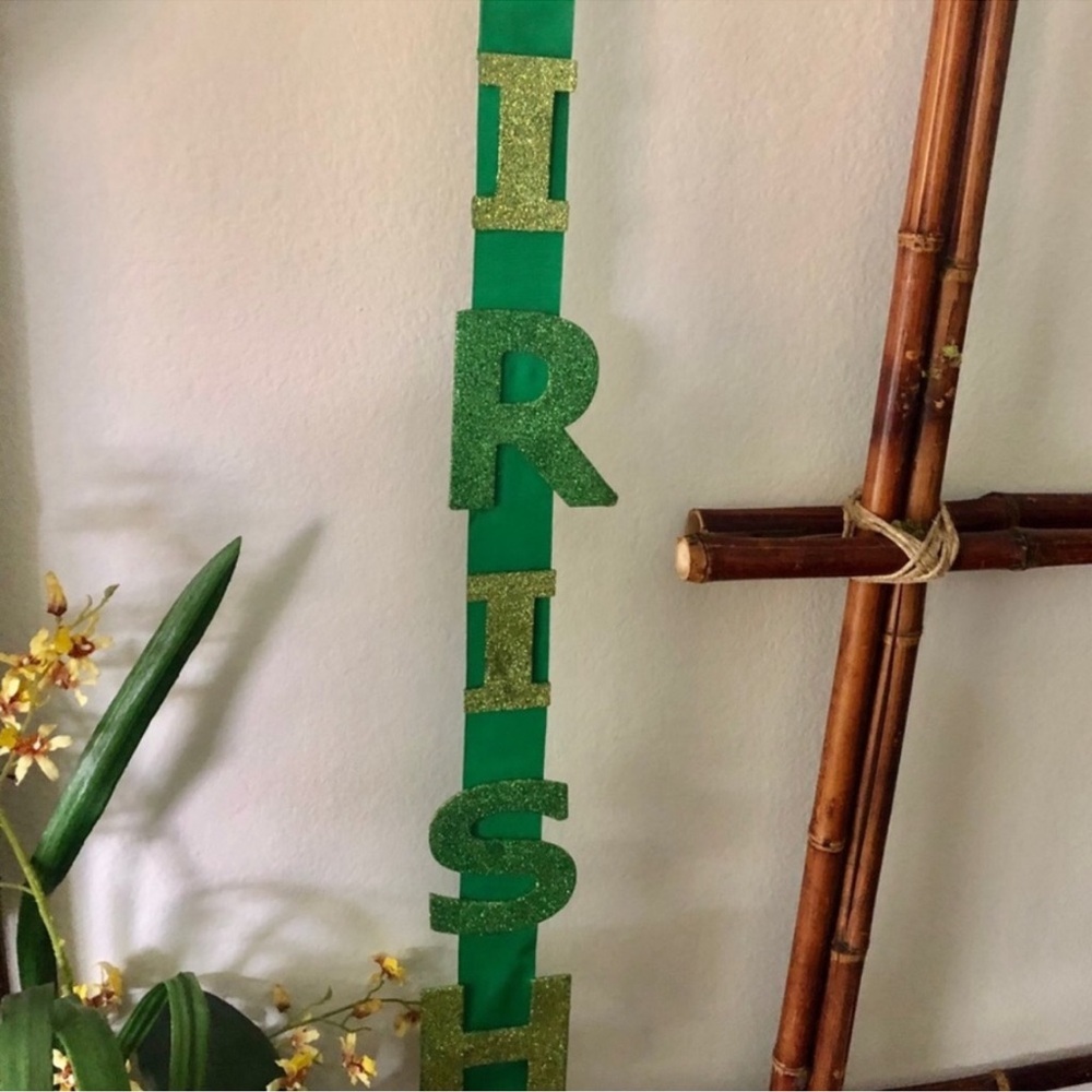 ☘️IRISH Glitter Wall Decor St Patrick’s Day